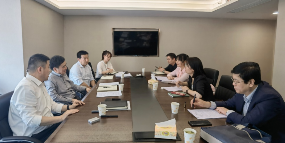 公司與經(jīng)開區(qū)管委會財政局、經(jīng)開渭發(fā)集團座談